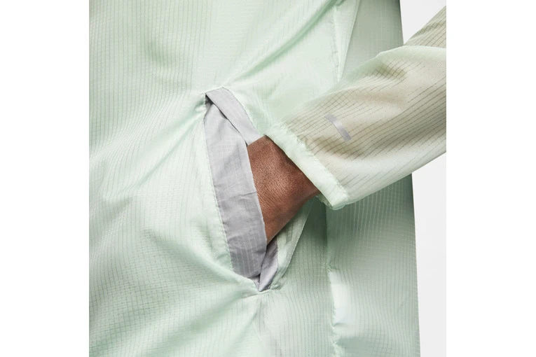 Nike Windrunner Jacket Groen Heren 6 Nike Windrunner Jacket Groen Heren - Afbeelding 4