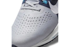 Nike Air Zoom Vomero 15 Loopschoen Grijs/blauw Heren 12 Nike Air Zoom Vomero 15 Loopschoen Grijs/blauw Heren -Hardloopapparatuur Winkel 37094725 5