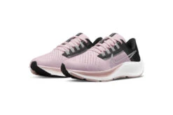 Nike Air Zoom Pegasus 38 Loopschoen Roze/zwart Kids 10 Nike Air Zoom Pegasus 38 Loopschoen Roze/zwart Kids -Hardloopapparatuur Winkel 37094816 3