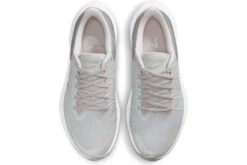 Nike Winflo 8 Premium Loopschoen Grey Fog/barely Rose Dames 10 Nike Winflo 8 Premium Loopschoen Grey Fog/barely Rose Dames -Hardloopapparatuur Winkel 37096630 4