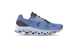 On Cloudstratus Loopschoen Azure/magnet Dames