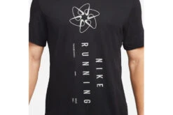 Nike Dri-FIT Run Division T-shirt Zwart Heren -Hardloopapparatuur Winkel 37102767 3