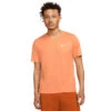 Nike Dri-FIT Miler Top Orange Trance Heren 1 Nike Dri-FIT Miler Top Orange Trance Heren -Hardloopapparatuur Winkel 37104740 0