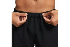 Nike Challenger Hardloopshort Zwart Heren -Hardloopapparatuur Winkel 37107499 3