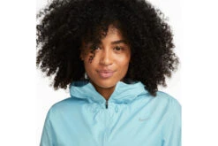 Nike Essential Hardloopjack Ocean Bliss Dames 9 Nike Essential Hardloopjack Ocean Bliss Dames -Hardloopapparatuur Winkel 37108040 3