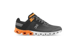 On Cloudflow Loopschoenen Black/tumeric Heren