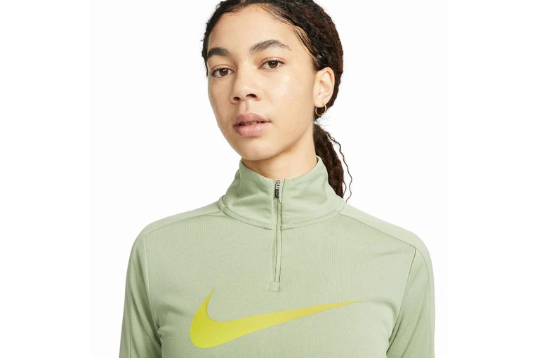 Nike Dri-FIT Swoosh Sweatshirt Oil Green Dames 5 Nike Dri-FIT Swoosh Sweatshirt Oil Green Dames - Afbeelding 3