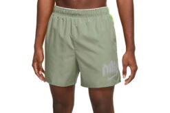 Nike Dri-FIT Division Challenger Hardloopshort Oil Green Heren